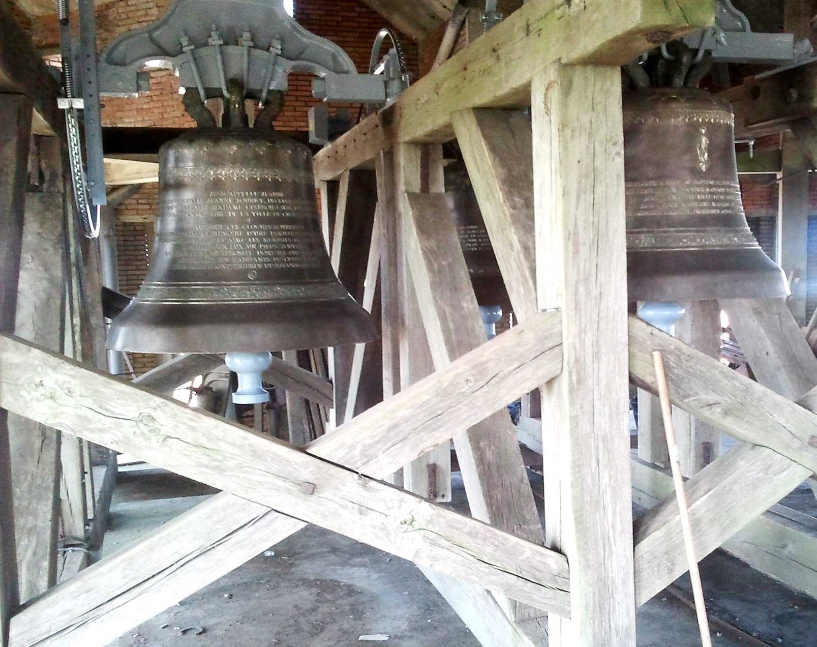 Cholet tourisme église sacré coeur carillon